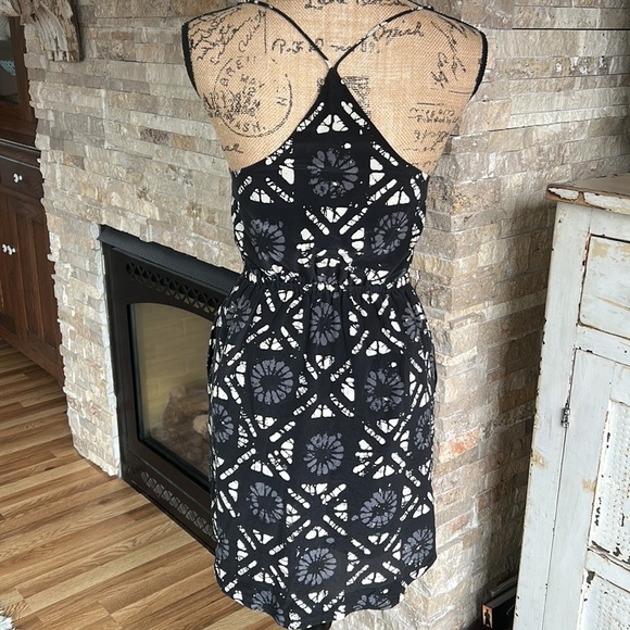 Madewell 100% silk Starview Batik Grid black gray cream mini dress w pockets - Picture 9 of 16